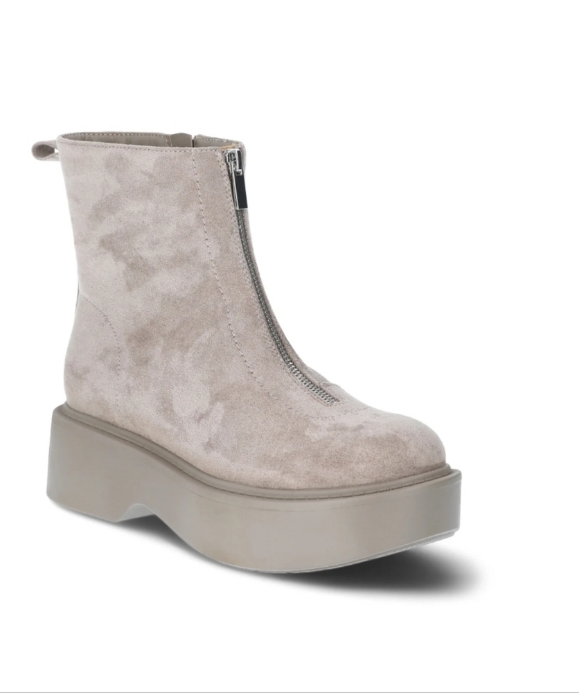 Gray Women's Lug Sole Front Zip Boots